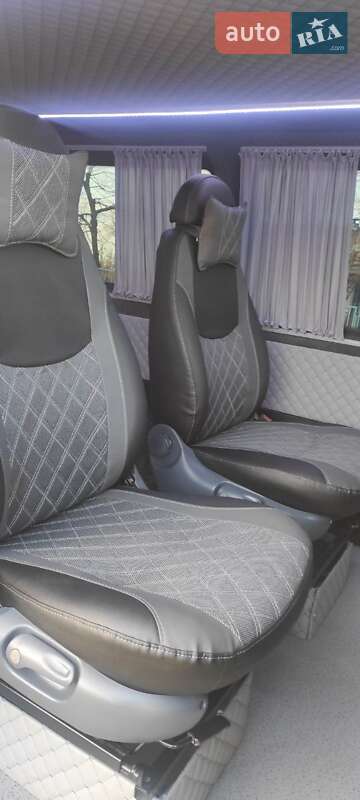 Мікроавтобус Ford Transit 2003 в Теплику