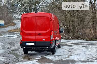 Вантажний фургон Ford Transit 2016 в 