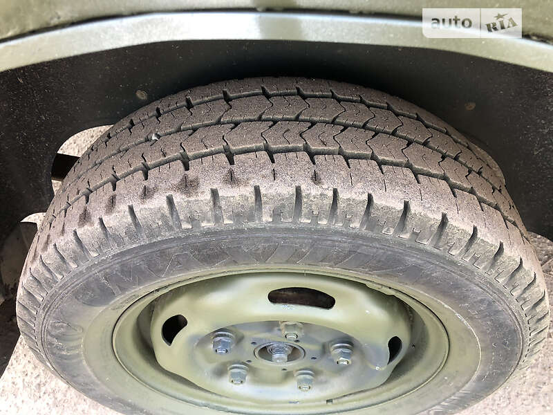 Грузовой фургон Ford Transit 2001 в Галиче