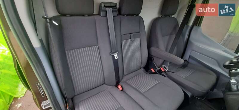 Грузовой фургон Ford Transit 2018 в Сарнах