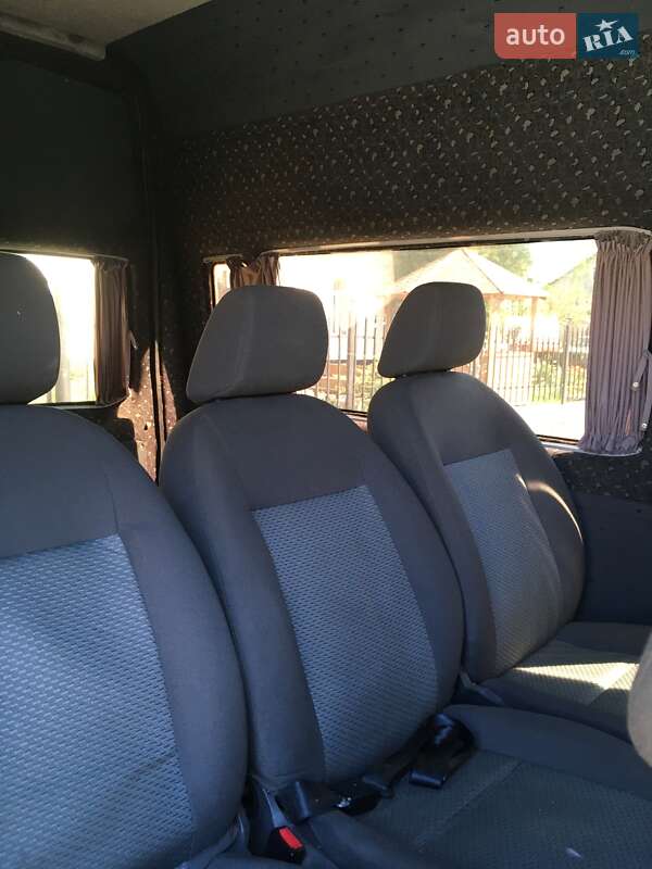 Микроавтобус Ford Transit 2004 в Умани