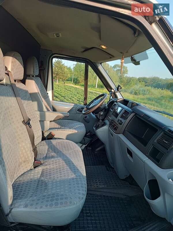 Вантажний фургон Ford Transit 2012 в Львові фото 7 Вантажний фургон Ford Transit 2012 в Львові