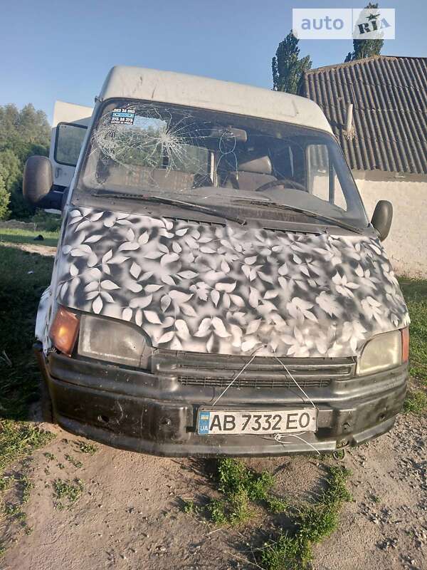 Микроавтобус Ford Transit 1989 в Покровске