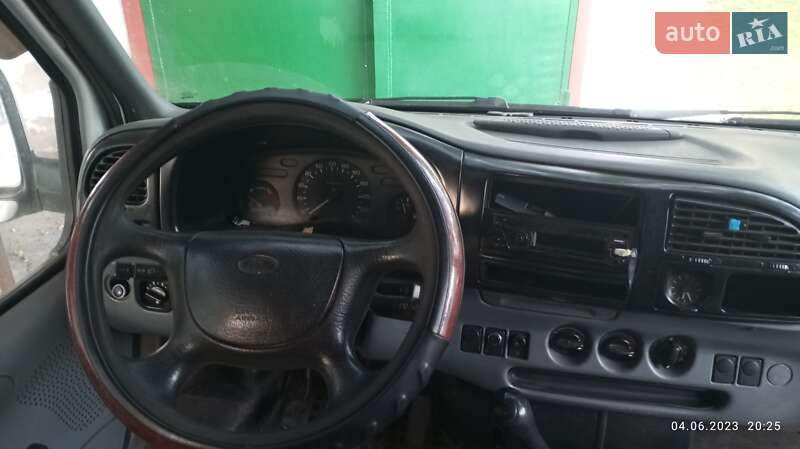 Інші автобуси Ford Transit 1997 в Каневі фото 3 Інші автобуси Ford Transit 1997 в Каневі