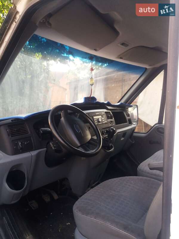 Микроавтобус Ford Transit 2008 в Виннице