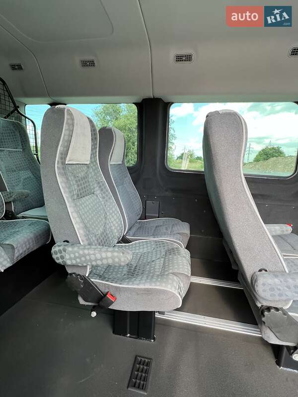 Микроавтобус Ford Transit 2015 в Днепре