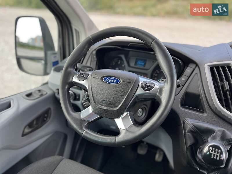 Микроавтобус Ford Transit 2015 в Днепре