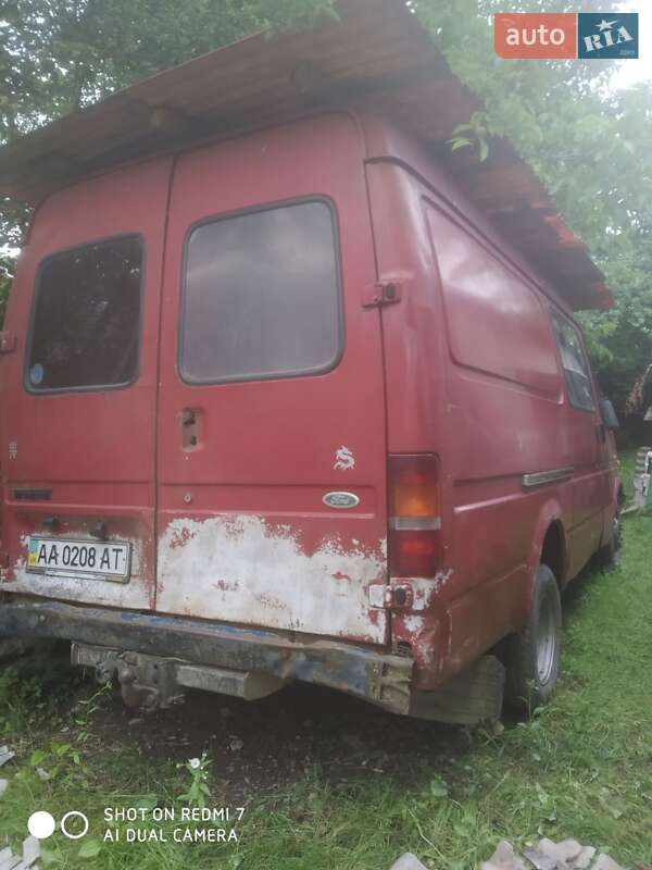 Другие автобусы Ford Transit 1987 в Тячеве
