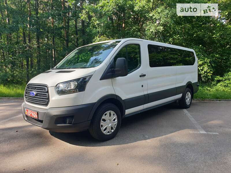 Микроавтобус Ford Transit 2016 в Киеве