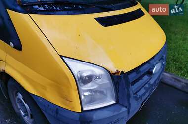 Вантажопасажирський фургон Ford Transit 2007 в 