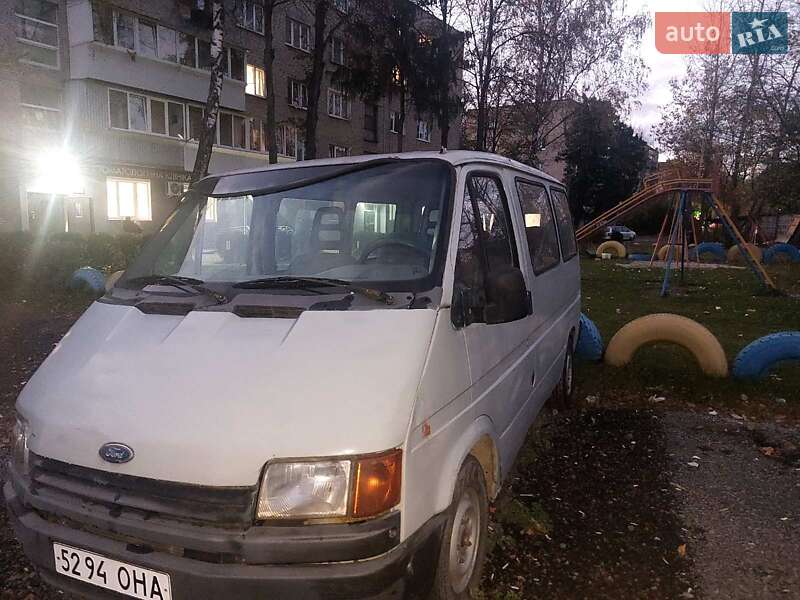 Микроавтобус Ford Transit 1990 в Львове фото 2 Микроавтобус Ford Transit 1990 в Львове