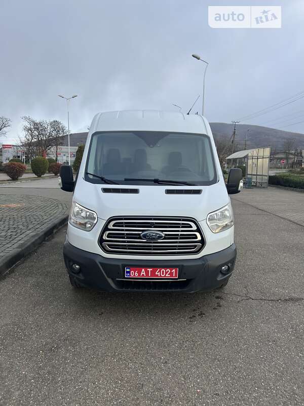 Грузовой фургон Ford Transit 2018 в Виноградове