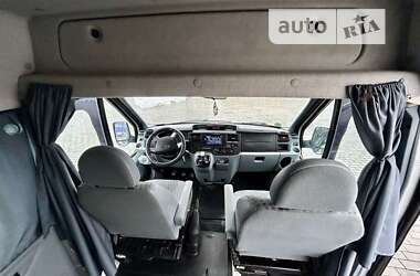 Микроавтобус Ford Transit 2011 в 