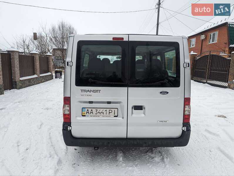 Мікроавтобус Ford Transit 2013 в Умані