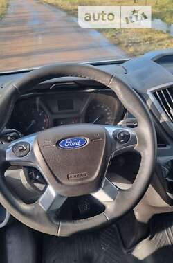 Грузовой фургон Ford Transit 2017 в 