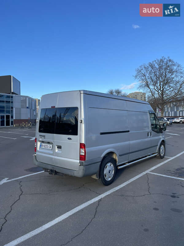 Вантажний фургон Ford Transit 2007 в Одесі