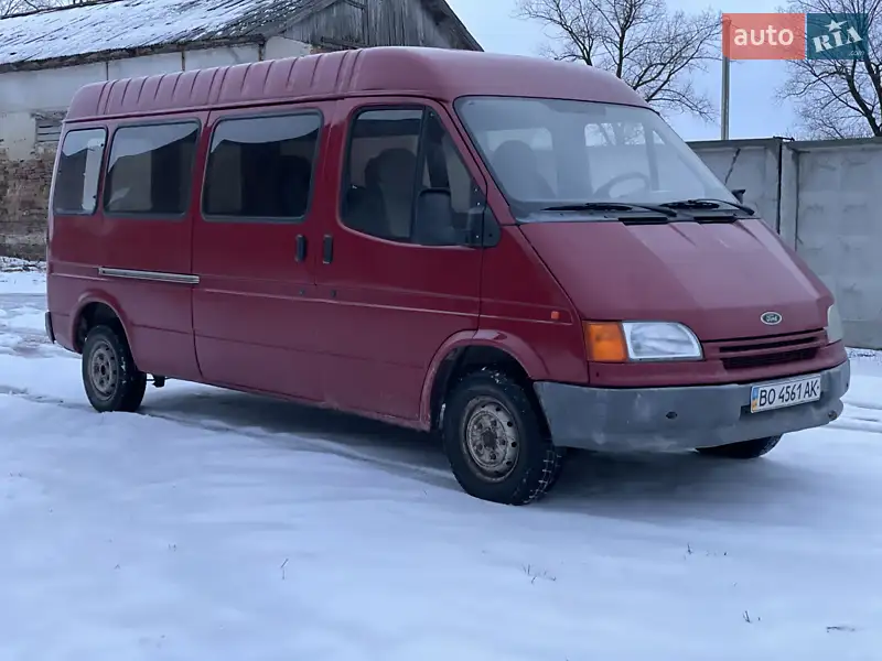 Микроавтобус Ford Transit 1992 в 