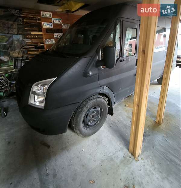 Микроавтобус Ford Transit 2007 в Киеве