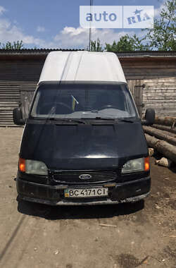 Грузовой фургон Ford Transit 1999 в Рахове