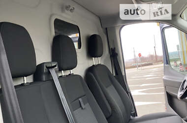 Грузовой фургон Ford Transit 2019 в Ирпене