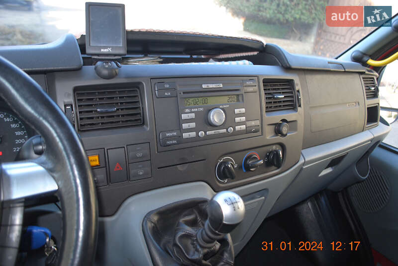 Микроавтобус Ford Transit 2010 в 