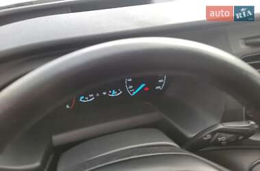 Грузовой фургон Ford Transit 2020 в 