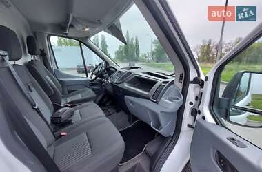 Грузовой фургон Ford Transit 2017 в 
