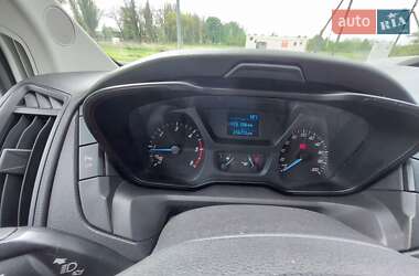 Грузовой фургон Ford Transit 2017 в 