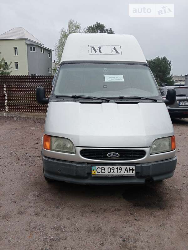 Грузовой фургон Ford Transit 1999 в Чернигове