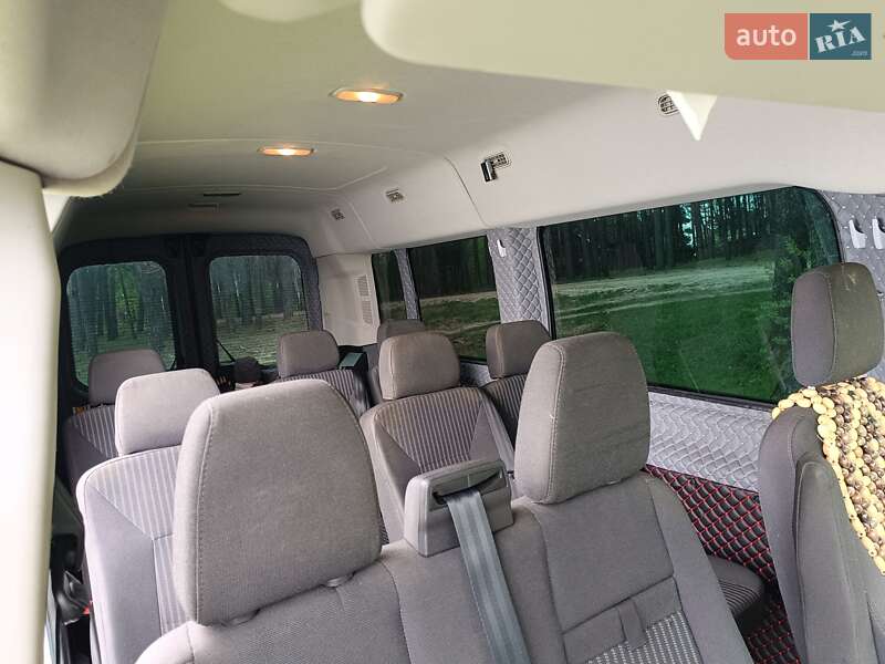 Мікроавтобус Ford Transit 2015 в Ратному