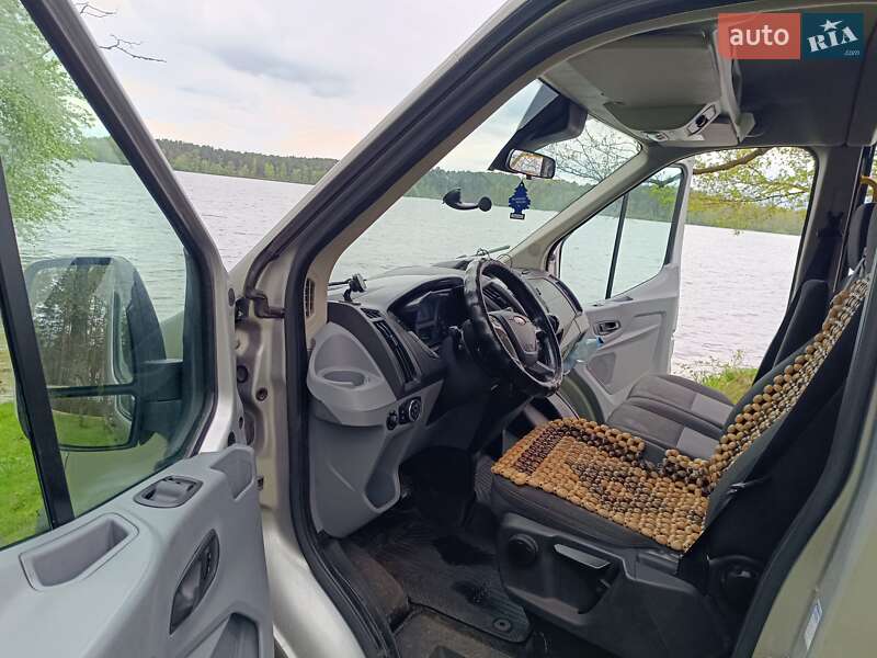 Мікроавтобус Ford Transit 2015 в Ратному
