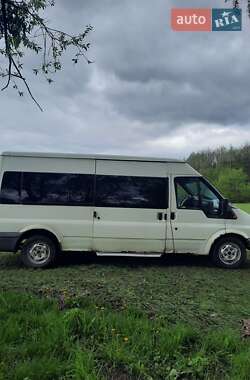 Микроавтобус Ford Transit 2000 в 