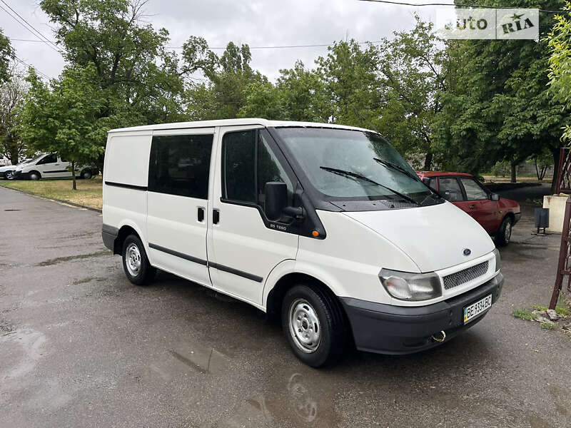 Грузовой фургон Ford Transit 2006 в Николаеве