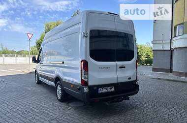 Грузовой фургон Ford Transit 2016 в Ивано-Франковске