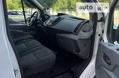 Грузовой фургон Ford Transit 2016 в Ивано-Франковске