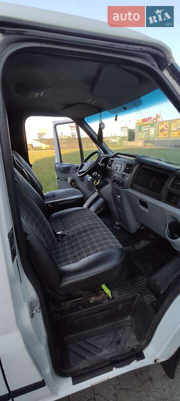 Мікроавтобус Ford Transit 2012 в Полтаві фото 10 Мікроавтобус Ford Transit 2012 в Полтаві