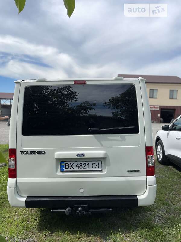 Автобус Ford Transit 2012 в Ізяславі