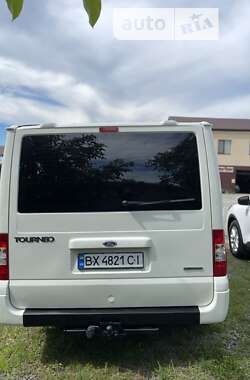Автобус Ford Transit 2012 в 