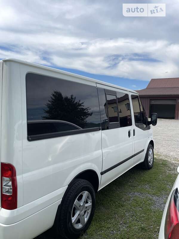 Автобус Ford Transit 2012 в Ізяславі