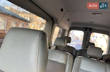 Микроавтобус Ford Transit 2017 в 