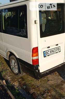 Автобус Ford Transit 2004 в Радехове