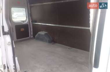 Грузовой фургон Ford Transit 2012 в 