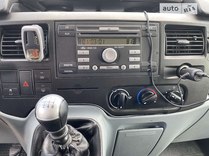 Грузовой фургон Ford Transit 2012 в Мукачево фото 2 Грузовой фургон Ford Transit 2012 в Мукачево