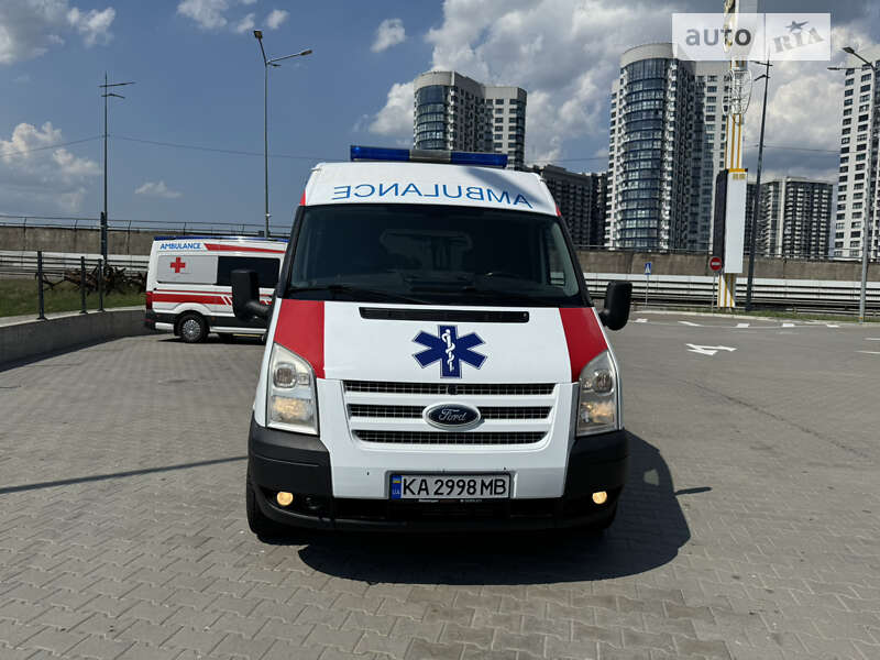 Автомобиль скорой помощи Ford Transit 2012 в Киеве