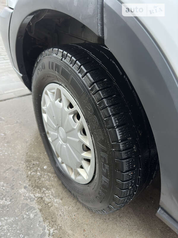 Грузовой фургон Ford Transit 2014 в Киеве фото 14 Грузовой фургон Ford Transit 2014 в Киеве