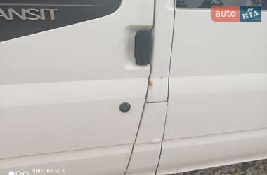 Мікроавтобус Ford Transit 2010 в 