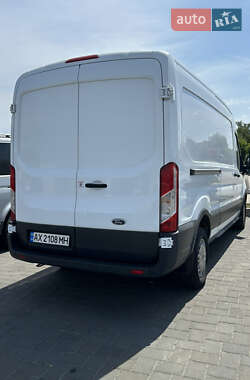 Вантажний фургон Ford Transit 2017 в 