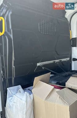 Вантажний фургон Ford Transit 2017 в 