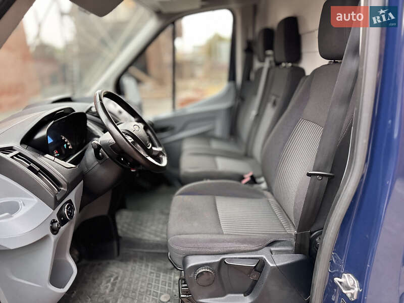 Грузовой фургон Ford Transit 2018 в Виннице