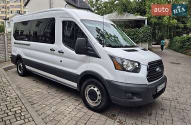 Микроавтобус Ford Transit 2015 в Ивано-Франковске